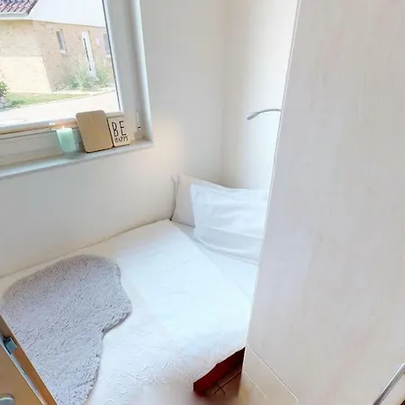 Suedstrand Haus 01 *