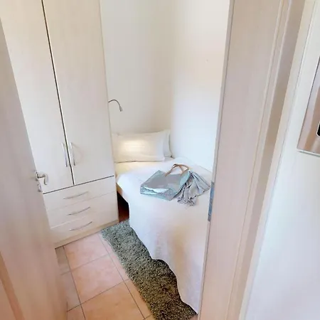 Suedstrand Haus 01 *